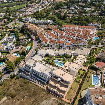 Jardines De Andalucia Bright 2 Bedroom Marbella