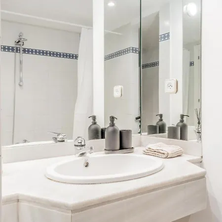 Jardines De Andalucia Bright 2 Bedroom *
